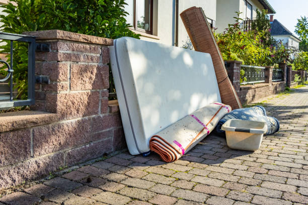 Best Basement Cleanout Services  in Manche North Shore, CA